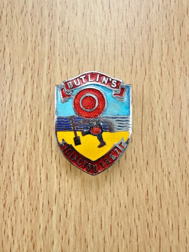 Butlins enamel pin badge - enamel,