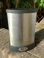 Global Knife Block For 4 Knives (knives Not Included) Japan Stainless Steel