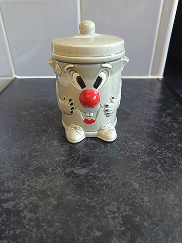 Ceramic dusty bin - bin, coin