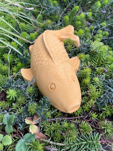 Large hand cast stone - , koi