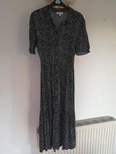 Ladies Warehouse  Black Dress
