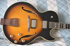 Peerless "Gigmaster Jazz" Archtop Electric Guitar