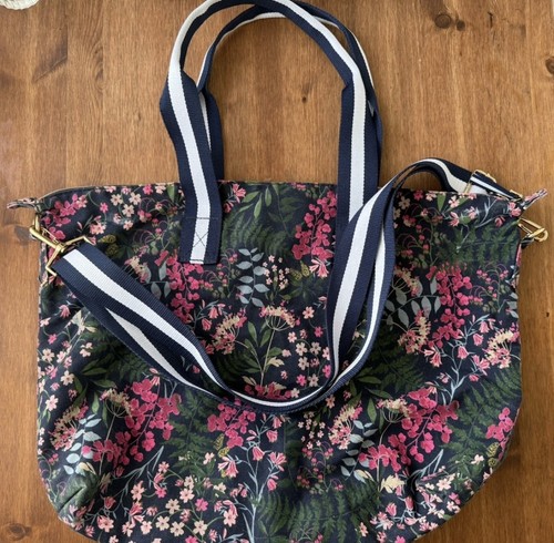 Joules floral weekend tote - joules,