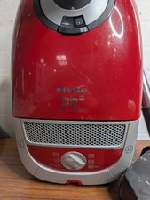 Miele Cat And Dog TT5000 Vacuum Cleaner 2200w  