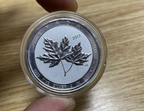 2017 2oz canadian - maple, .9999