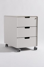 Vitra ATM Pedestal by Jasper