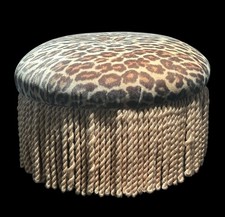Leopard Print Velvety Round