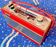 Roberts R505 Radio in Red FM