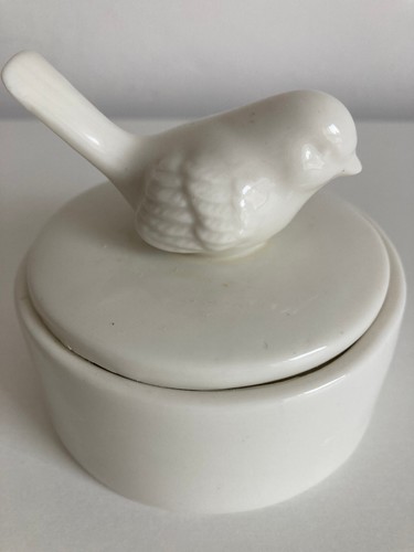 Vintage bird pill - bird,