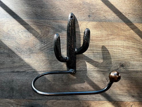 Iron cactus toilet - iron,
