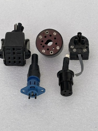 Vintage radio plugs - vintage,