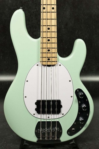 Sterling music man - man, sub