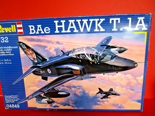 Revell bae hawk 1a raf - 1/32,