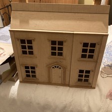 Wooden Georgian Style Dolls House