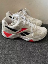 Reebok White Red Black Retro Trainers Unisex UK 4 – Brand New (Slight Marks from