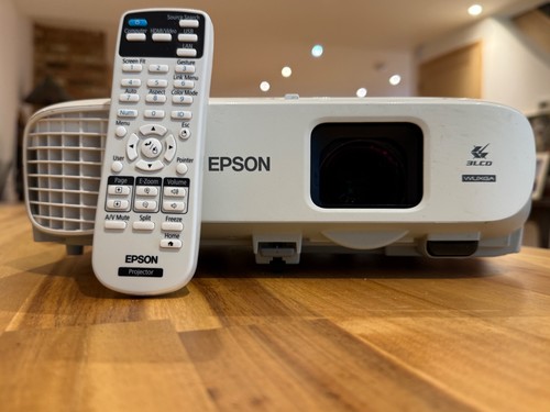 Epson 990u 1080p full hd - full,