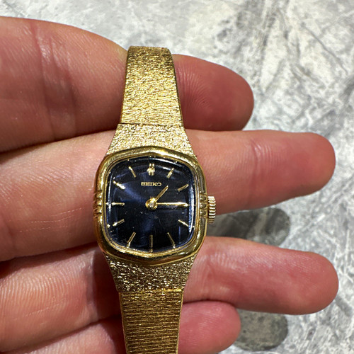 Seiko ladies quartz analogue - ladies,
