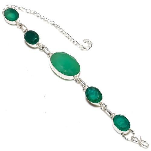Emerald gemstone - emerald(simulated),