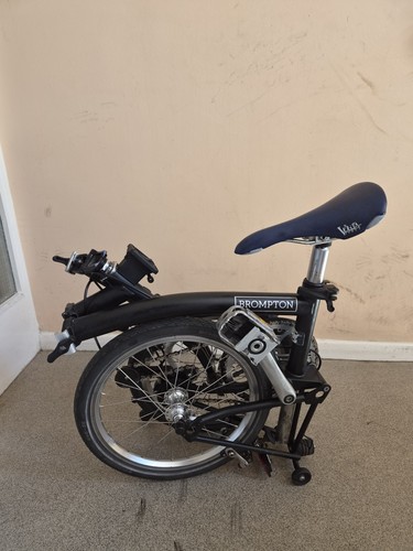 Brompton folding bike - brompton,