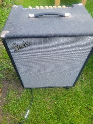 Fender rumble 200 amplifier - 200,
