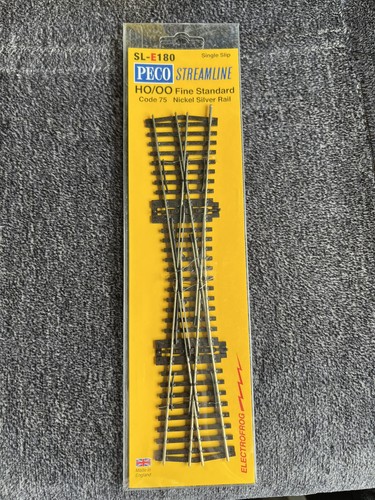 Peco gauge e180 code 75 - oo, sl-e180