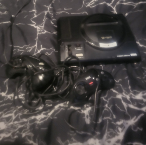 Sega saturn black console - black,