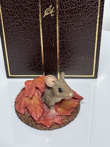Country artists mouse - country, in
