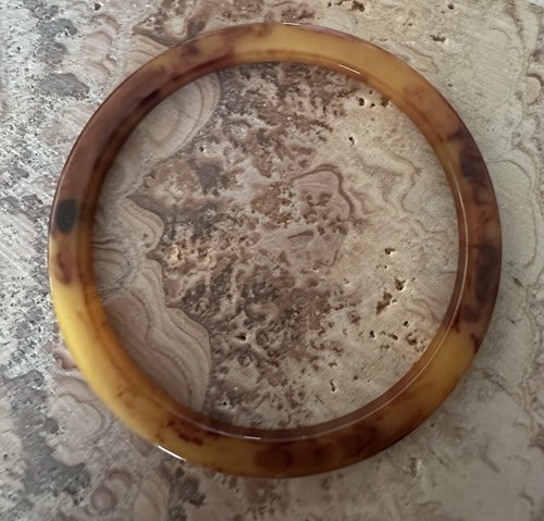 Vintage gold brown bakelite - &,
