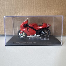 Max Biaggi Yamaha YZR - M1