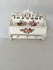 Shabby Chic Style Wall Mounted