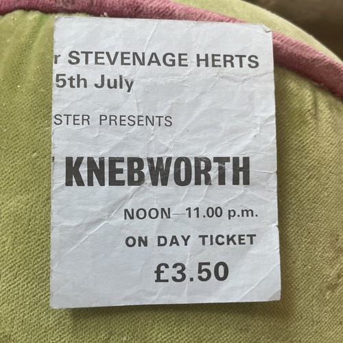 Pink floyd knebworth concert - pink,