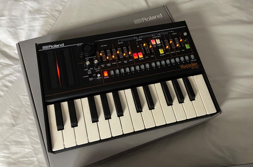 Roland vocoder boutique - roland,