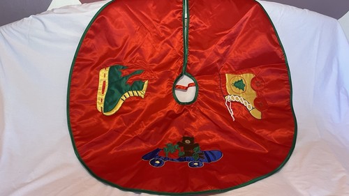 Vintage christmas tree skirt - vintage,