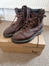 Doc Martens Airwair Brown