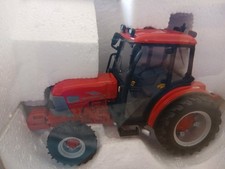 Model Tractor 1:32 McCORMICK