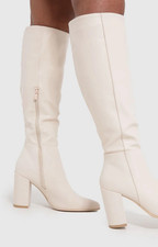 Schuh Womens White Boots RRP £65
