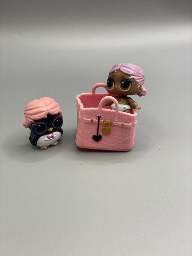 Lol surprise lil sister big - lol,