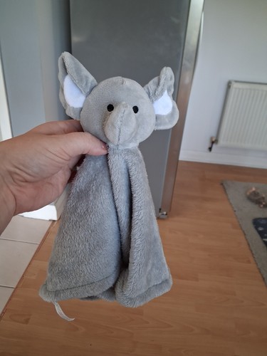 Pure baby grey elephant - pure,