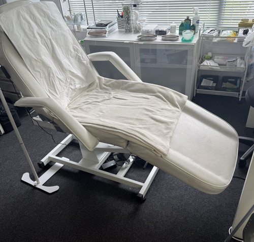 White massage chair with - white,