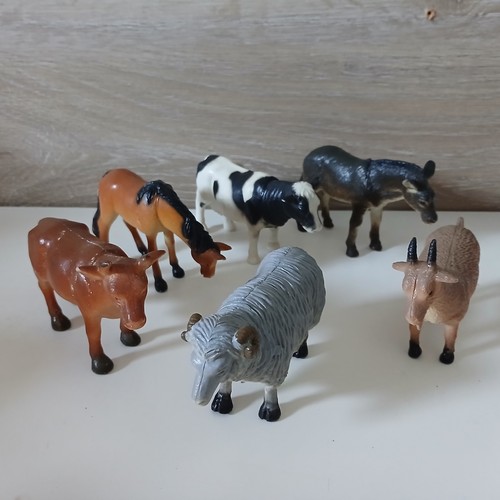 Vintage plastic farm animals - farm,