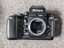 Nikon body battery grip - body,