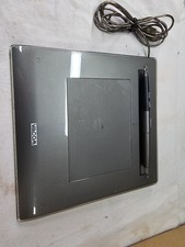 Wacom USB Stylus Drawing Tablet Complete with Pen Software and Manual. Working