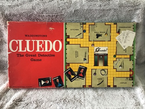 Vintage cluedo board - cluedo, game