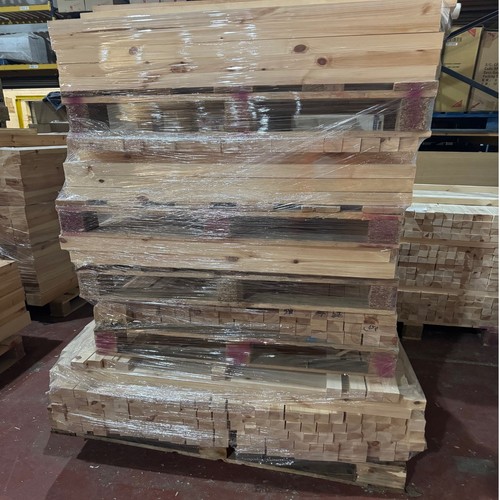 Pine plain square spindles - plain,