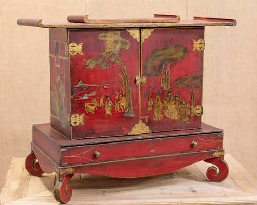 Antique red lacquered - antique,