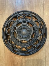 Vintage THE COALBROOKDALE COMPANY CAST IRON TRIVET Black, Barely Used, Ex Con