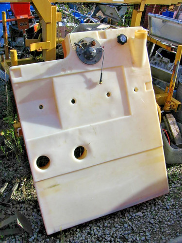 Plastic fuel tank approx - tank, 180