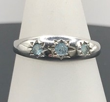 Vintage 9ct white gold blue topaz gypsy ring, uk size N 1/2, three stone.