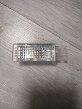 Porsche Cayenne Turbo S 4.5 V8 955 Center Console cubby Light 2002 - 2007