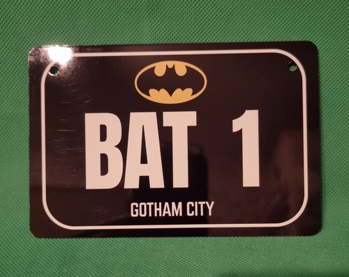 Small aluminium batman - 4",
